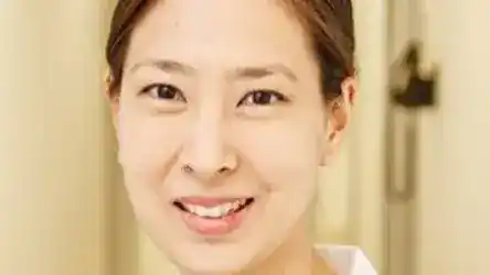 Deborah Chua, MD, CSNC