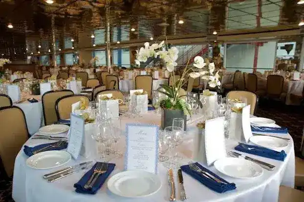 Del Rio Yacht Charter - New York Corporate Party Cruises