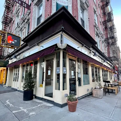 DIG on Bleecker