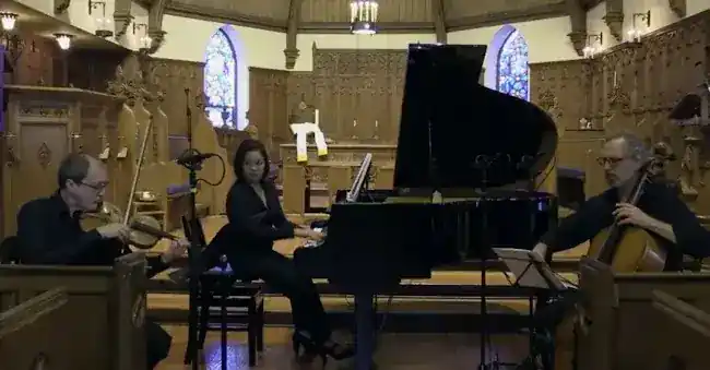 di.vi.sion piano trio