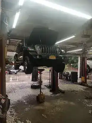 DJ Motors