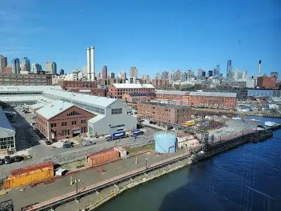 Dock 72
