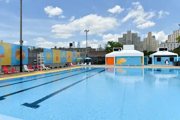 Douglass and DeGraw Pool