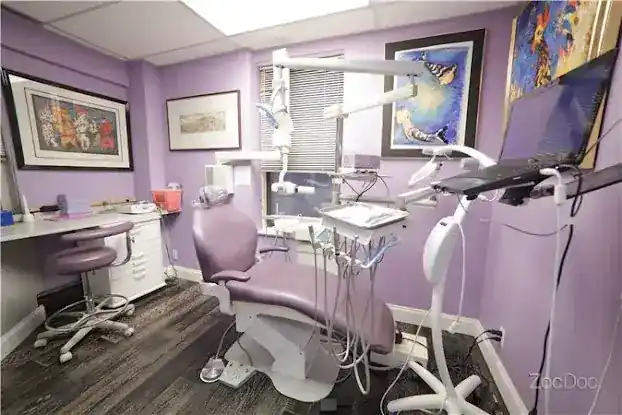 Dr. Alexander Lev, DDS