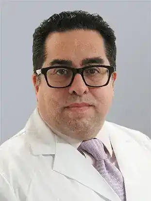 Dr. Ivan Colón