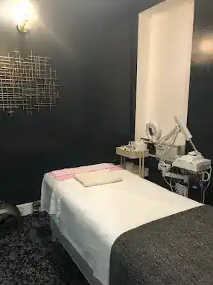 Dr. KIM' THE Que In NY Herb and Acupuncture