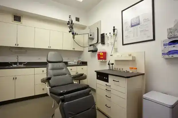 Dr. Neil M. Sperling, MD