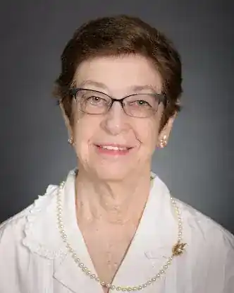 Dr. Ruth Cohen