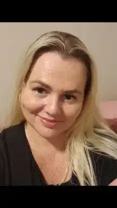Dr.Jennifer Fligr