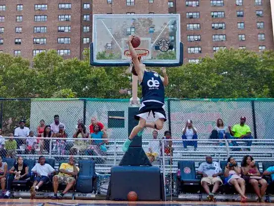 Dunk Elite