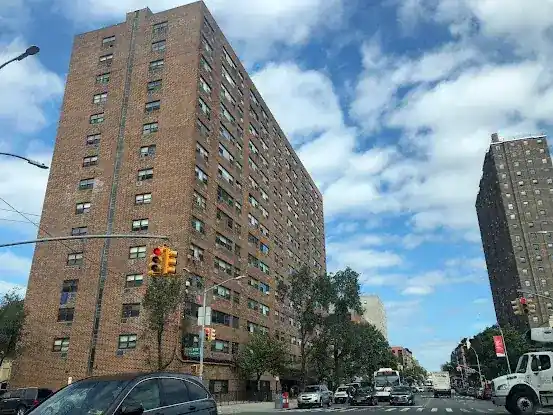 Dunwell Plaza Metropolitan