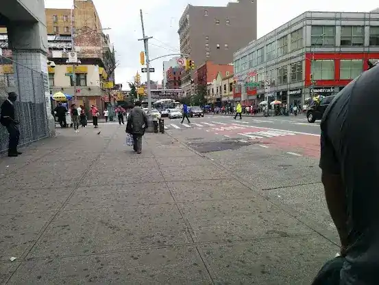 E 125 St/Lexington Av