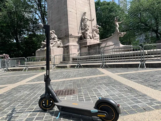 E-SCOOTER RENTAL RWA