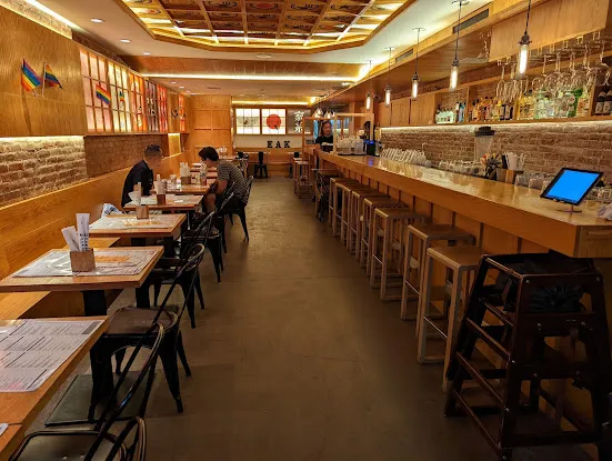 E.A.K. RAMEN and IZAKAYA by Machida Shoten Hell’s Kitchen