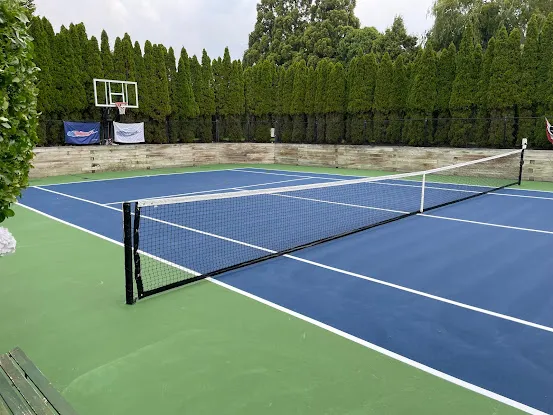 Eastern Tennis & Construction
