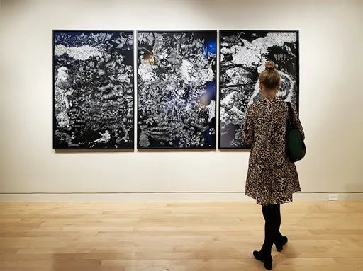 Edwynn Houk Gallery