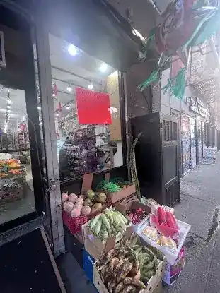 El Aguila Real Meat Market