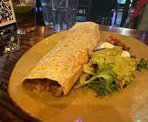 El Camion Cantina