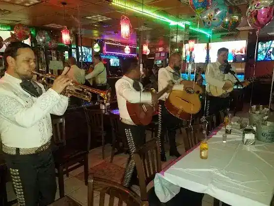 El Centro Americano