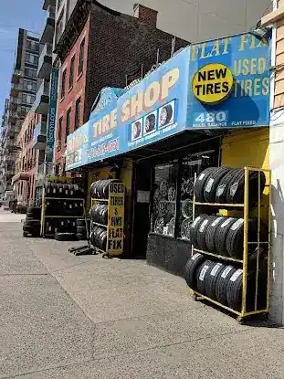 EL REY AZTECA TIRE SHOP.