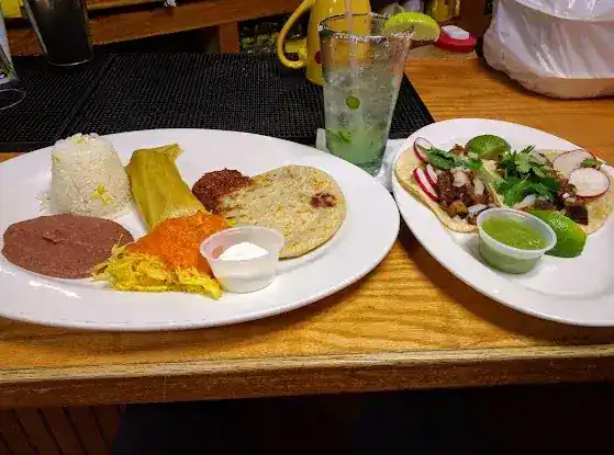 El Rinconcito Café