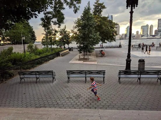 Esplanade Plaza
