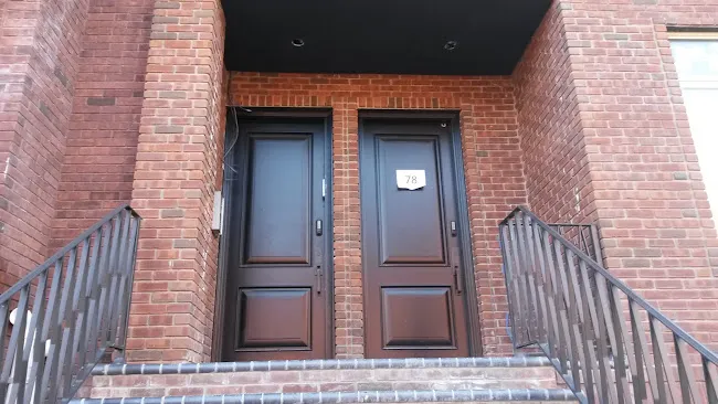 EXCLUSIVE DOOR CO.