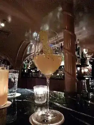Experimental Cocktail Club