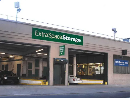 Extra Space Storage