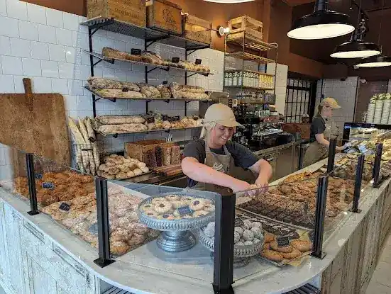 Fabrique Bakery 550 5th Ave