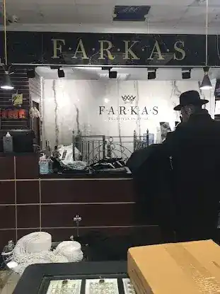 FARKAS JUDAICA (adorn sterling / פארקאש טליתים)