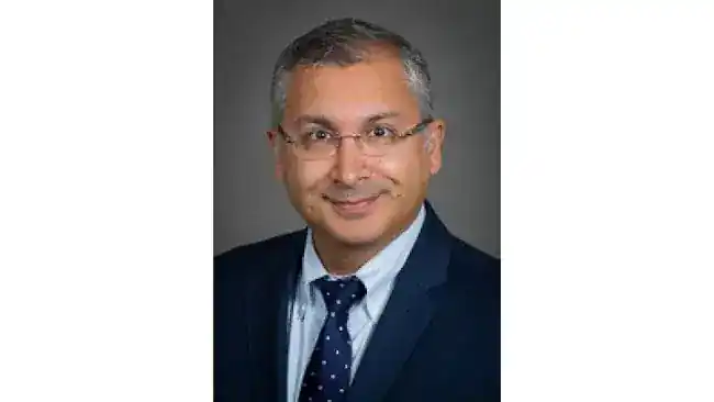 Farzeen Firoozi, MD