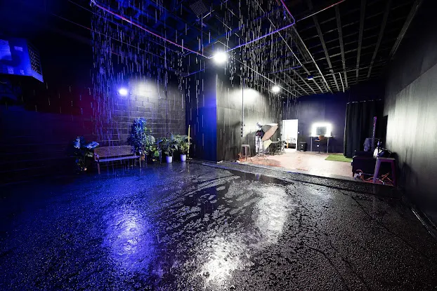 FD Photo Studio Metro (Brooklyn)