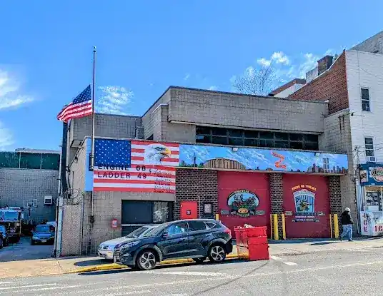 FDNY Engine 68, Ladder 49