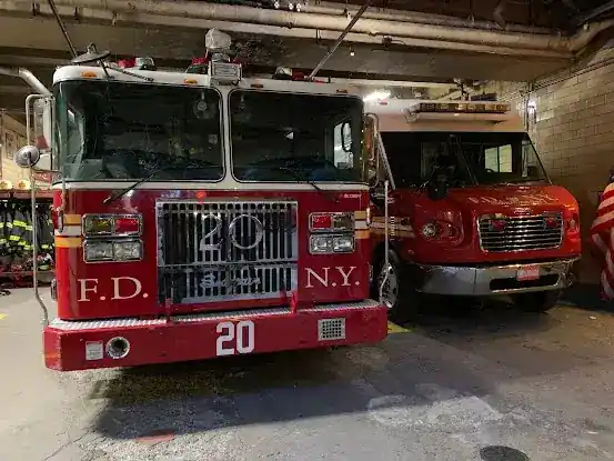 FDNY Ladder 20/Division 1