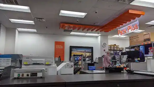 FedEx Office Ship Center