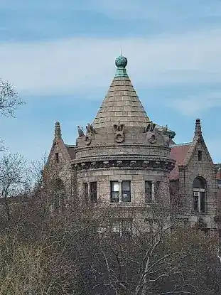Finch Apartments