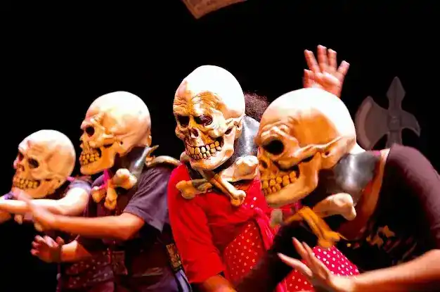 Five Angels Theater @ The 52nd Street Project