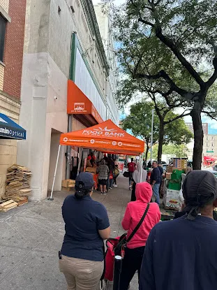 Food Bank Community Kitchen - Food Distribution Center