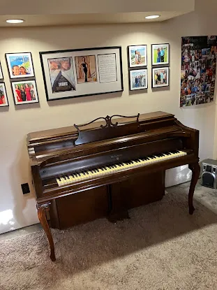 Ford Piano