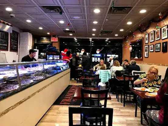 Francesco's Pizza