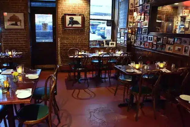 Fred's