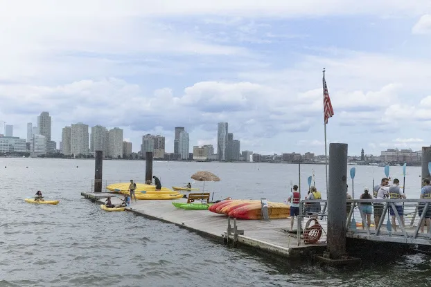 Free Kayaking