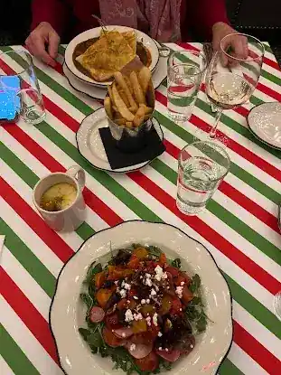 Frosty's Christmas Bar New York