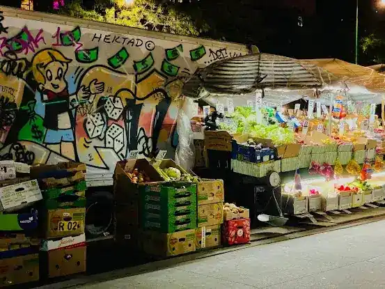 Fruit stand