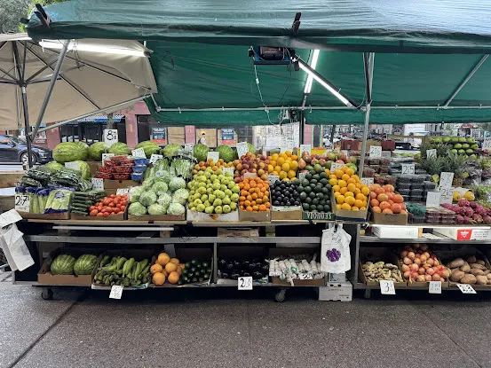 Fruit Vendor