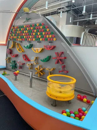 Funzy Play Tangram Family Club
