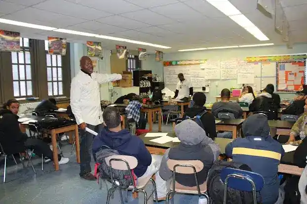 Gang Diversion, Reentry And Absent Fathers Intervention Centers GRAAFICS