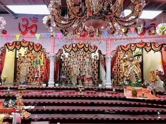 Geeta Temple Ashram