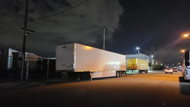 George's Truck, Trailer & Tire Repair